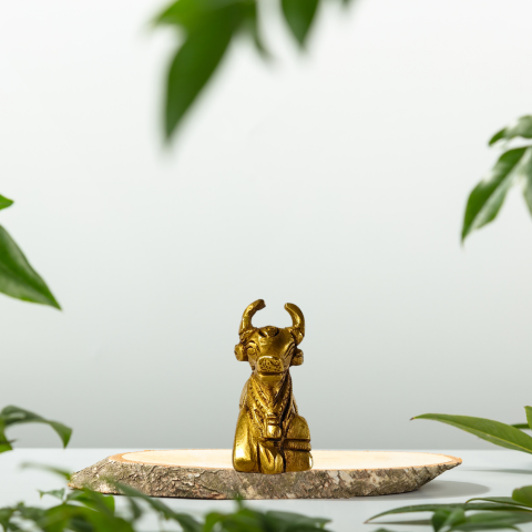 Divine Kamadhenu Brass Idol – Source of Prosperity & Blessings
