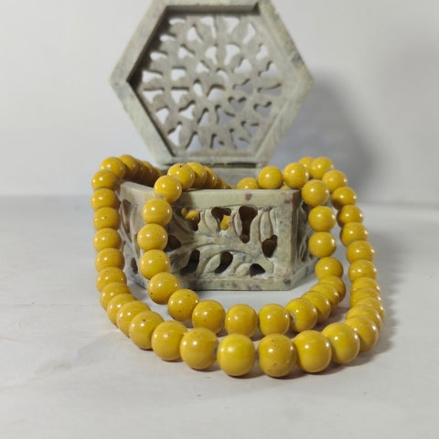Golden Yellow Bead Necklace – Elegant Handmade Jewelry