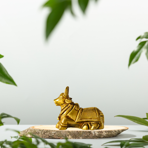 Divine Kamadhenu Brass Idol – Source of Prosperity & Blessings