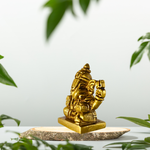 Holy Mangalmurti Ganesha Brass Idol – Source of Joy & Auspicious Beginnings