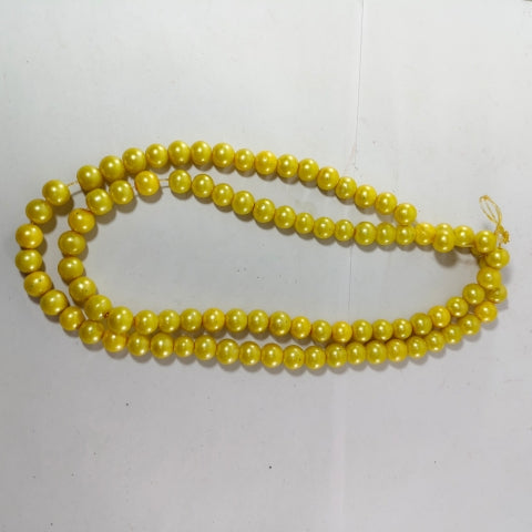 Elegant Golden White Pearl Necklace for Women – Timeless Jewelry Piece