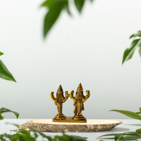 Divine Standing Vishnu Lakshmi Idol – Eternal Grace & Abundance