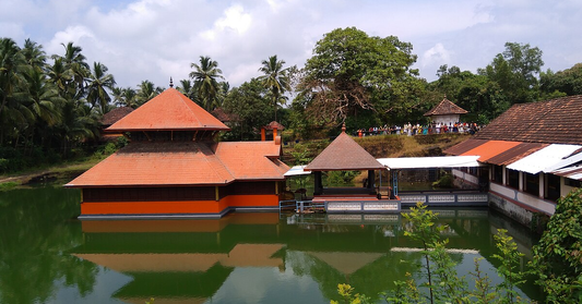 Ananthapura Lake Temple – Kerala’s Unique Water Shrine