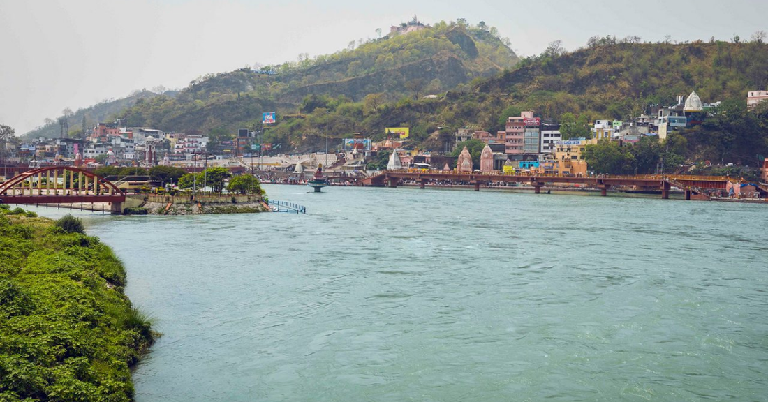 Ganga Jal – Sacred Water Used in Every Hindu Temple Ritual