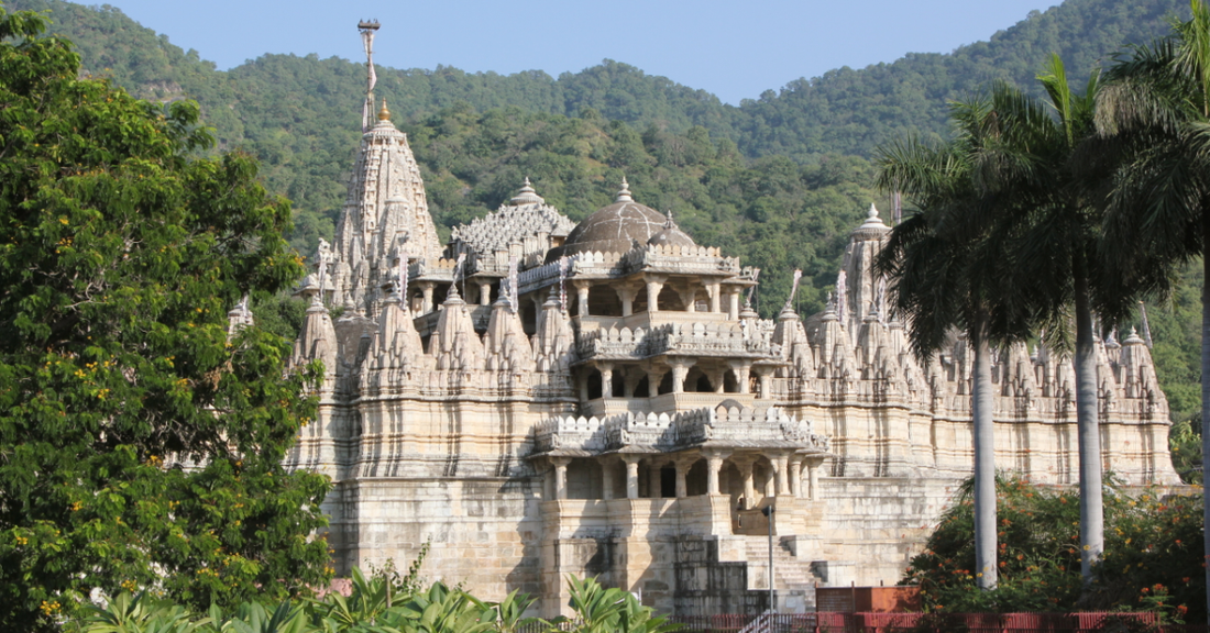 Ranakpur Jain Temple – White Marble Masterpiece in Rajasthan