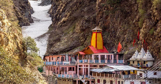 Yamunotri Temple – Gateway to Sacred Himalayan Pilgrimage