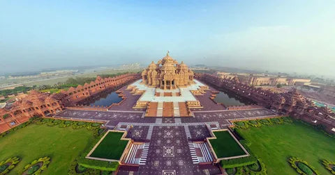 Akshardham Temple: Modern Spiritual Wonder