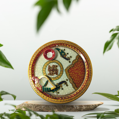 Handcrafted Decorative Marble Plate with Traditional Artwork