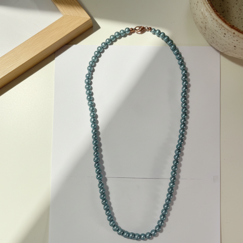 Elegant Blue Pearl Beaded Necklace