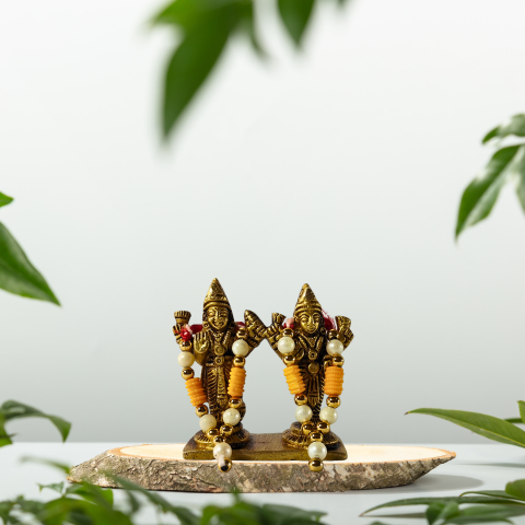 Divine Standing Vishnu Lakshmi Idol – Eternal Grace & Abundance