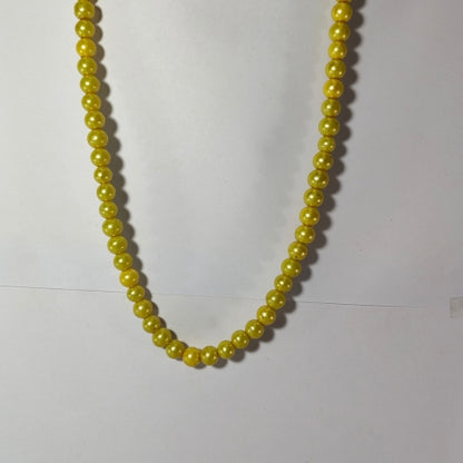 Elegant Golden White Pearl Necklace for Women – Timeless Jewelry Piece