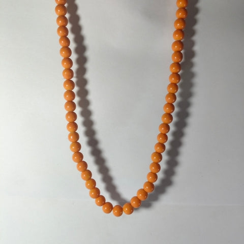 Elegant Orange Bead Necklace – Classic Handmade Jewelry