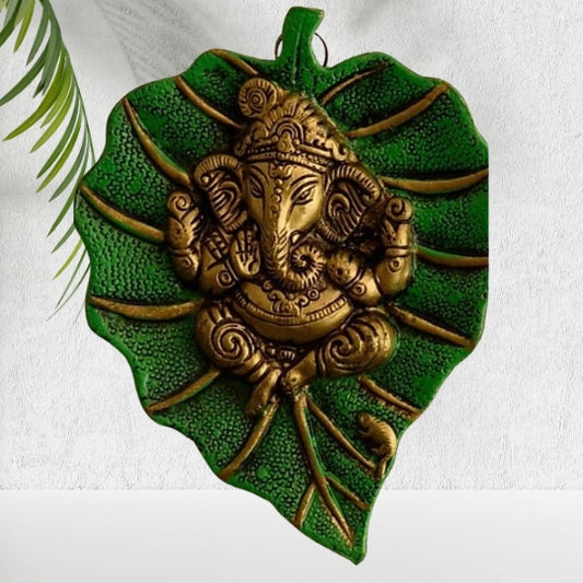 Sacred Lord Ganesha Patta Décor – Green