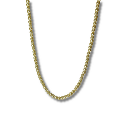 Elegant Classic Pearl Necklace – Timeless Jewelry for Women