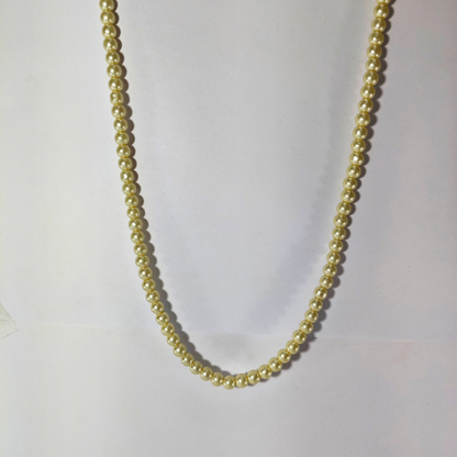 Elegant Classic Pearl Necklace – Timeless Jewelry for Women