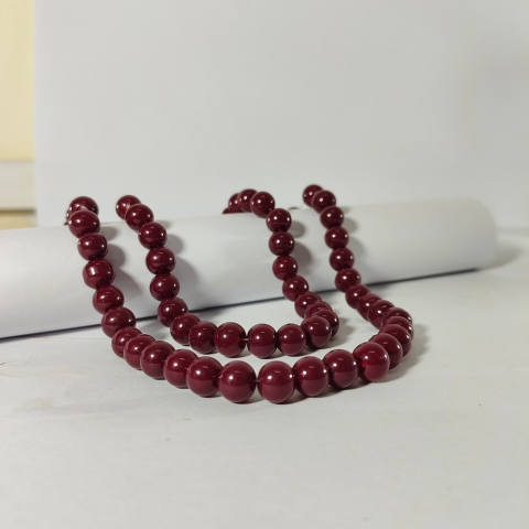 Wine Red Bead Necklace – Classic Handmade Elegance