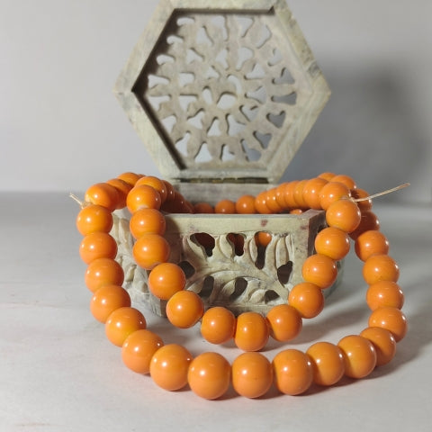 Elegant Orange Bead Necklace – Classic Handmade Jewelry