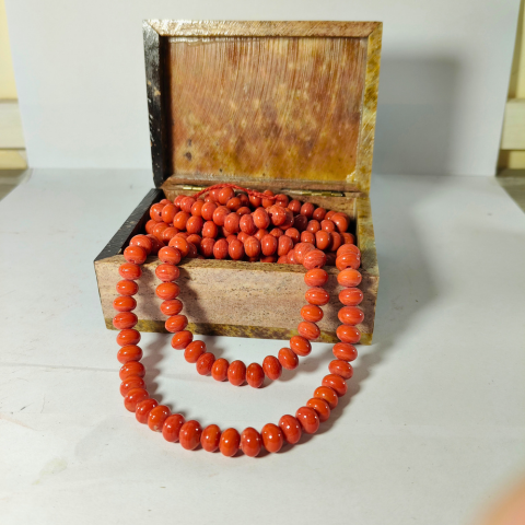 Stylish Red Beaded Necklace – Fashion Jewelry for Women