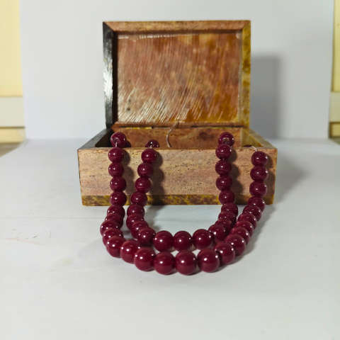 Wine Red Bead Necklace – Classic Handmade Elegance