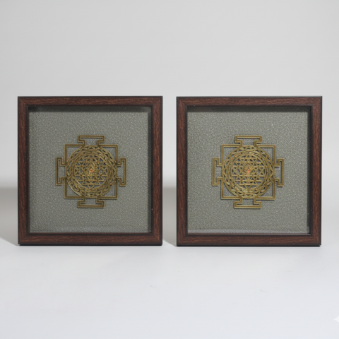 Pyrite Divine Wall Frame (7 Horses/Shri Yantra)