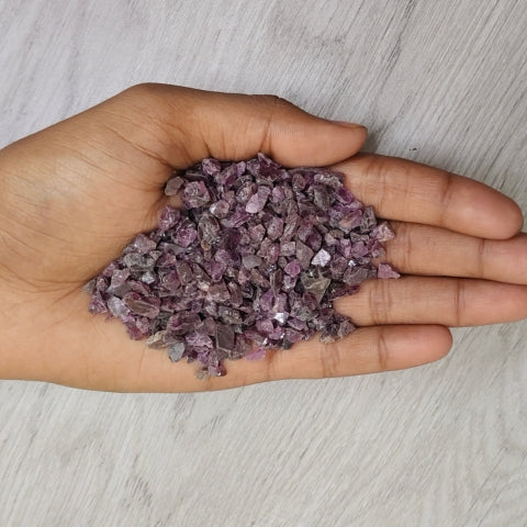 Natural Strawberry Quartz Crystal Chips – Love & Positivity Stones (100GM)
